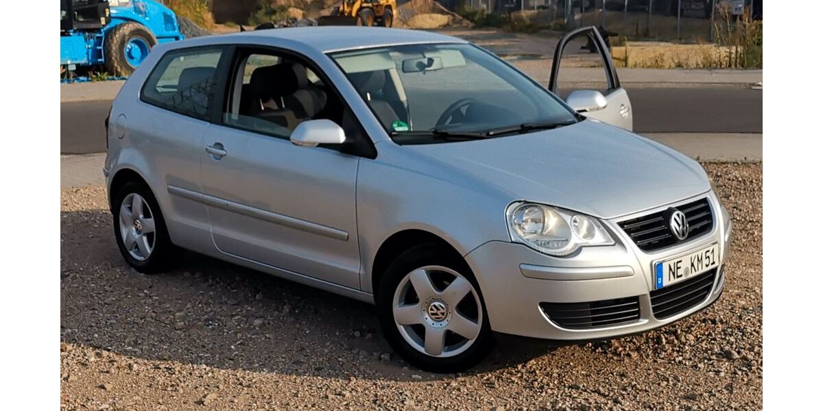 VW Polo 196.900 km 2.699 &euro; Kaarst 41564