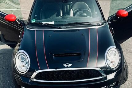 Mini John Cooper Works 109.000 km 12.800 &euro; Düsseldorf 40215