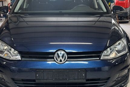 VW Golf 79.000 km 7.950 &euro; Düsseldorf 40599