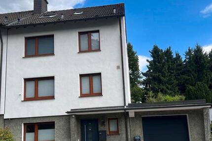 Haus Mülheim an der Ruhr Mellinghofen - 9 Zimmer, 248 m&sup2;, 659.000&euro; | Angebot:24611100