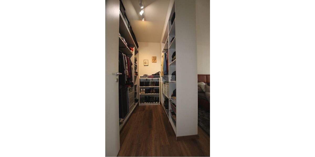Etagenwohnung Köln Lindenthal - 3 Zimmer, 90 m&sup2;, 1.500&euro; | Angebot:25798730