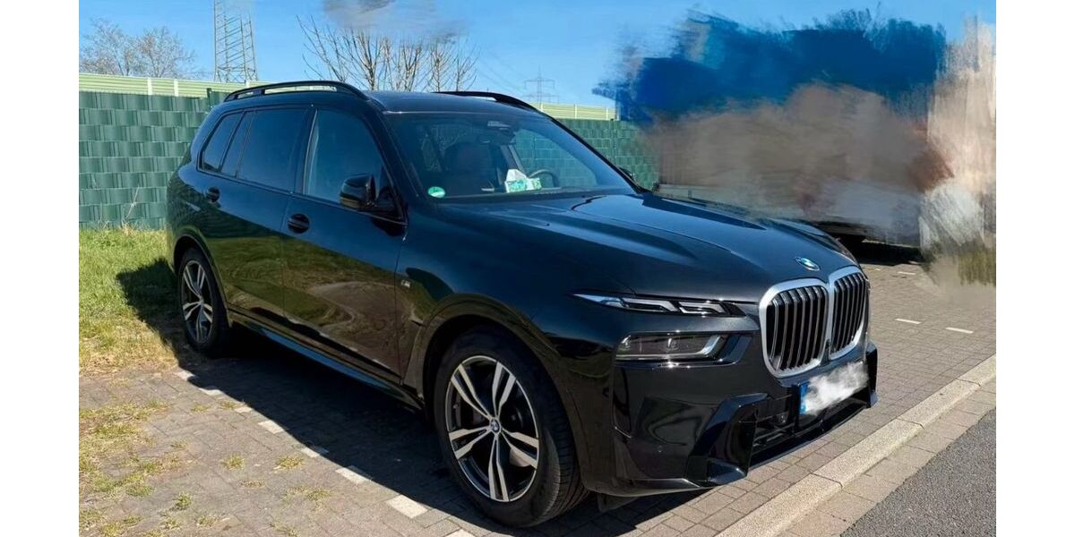 BMW X7 6.300 km 100.500 &euro; Ratingen 40878