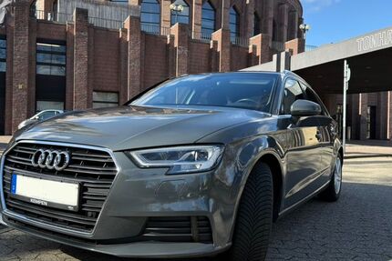 Audi A3 111.000 km 14.500 &euro; Düsseldorf 40477