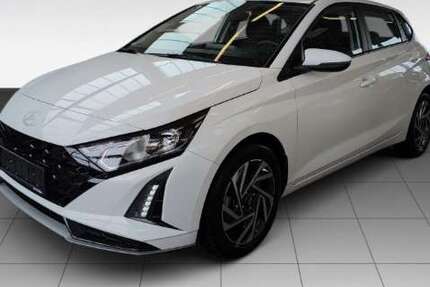 Hyundai i20 14.176 km 19.890 &euro; Neuss 41464