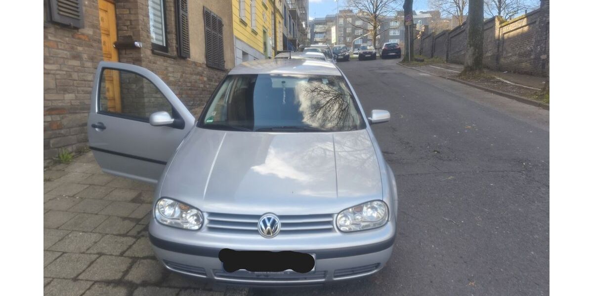 VW Golf 165.103 km 1.600 &euro; Remscheid 42855
