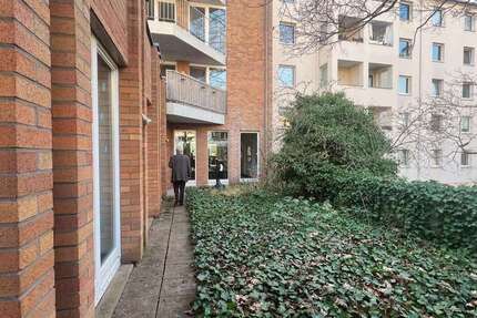 Haus Düsseldorf Pempelfort - 40 Zimmer, 1.461 m&sup2;, 6.900.000&euro; | Angebot:27362121