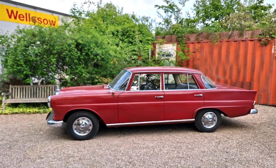 Mercedes-Benz 190 99.999 km 6.900 &euro; Köln Porz 51147
