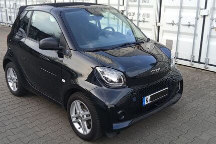 Smart ForTwo 10.800 km 13.400 &euro; Köln 50769