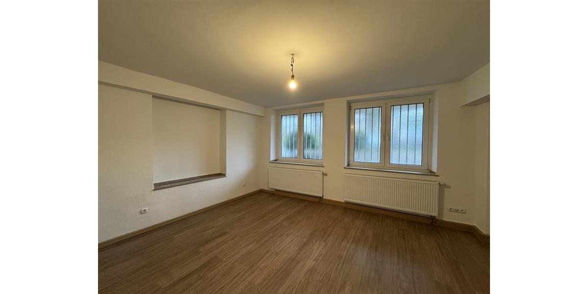 Etagenwohnung Düsseldorf Stadtbezirk 2 - 2 Zimmer, 74 m&sup2;, 795&euro; | Angebot:26295382