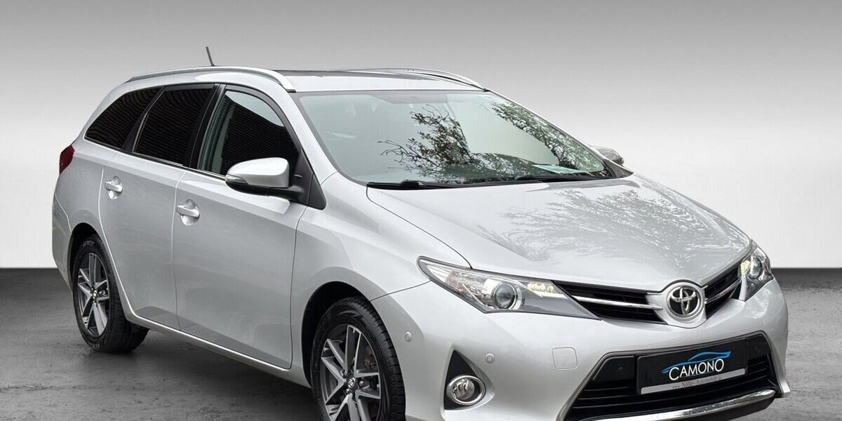 Toyota Auris Edition Klima Navi Kamera 132.068 km 8.800 &euro; Wuppertal 42327
