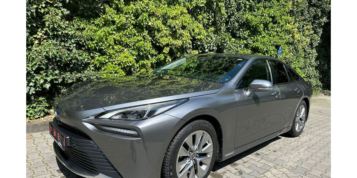 Toyota Mirai 150.000 km 9.999 &euro; Wuppertal 42281