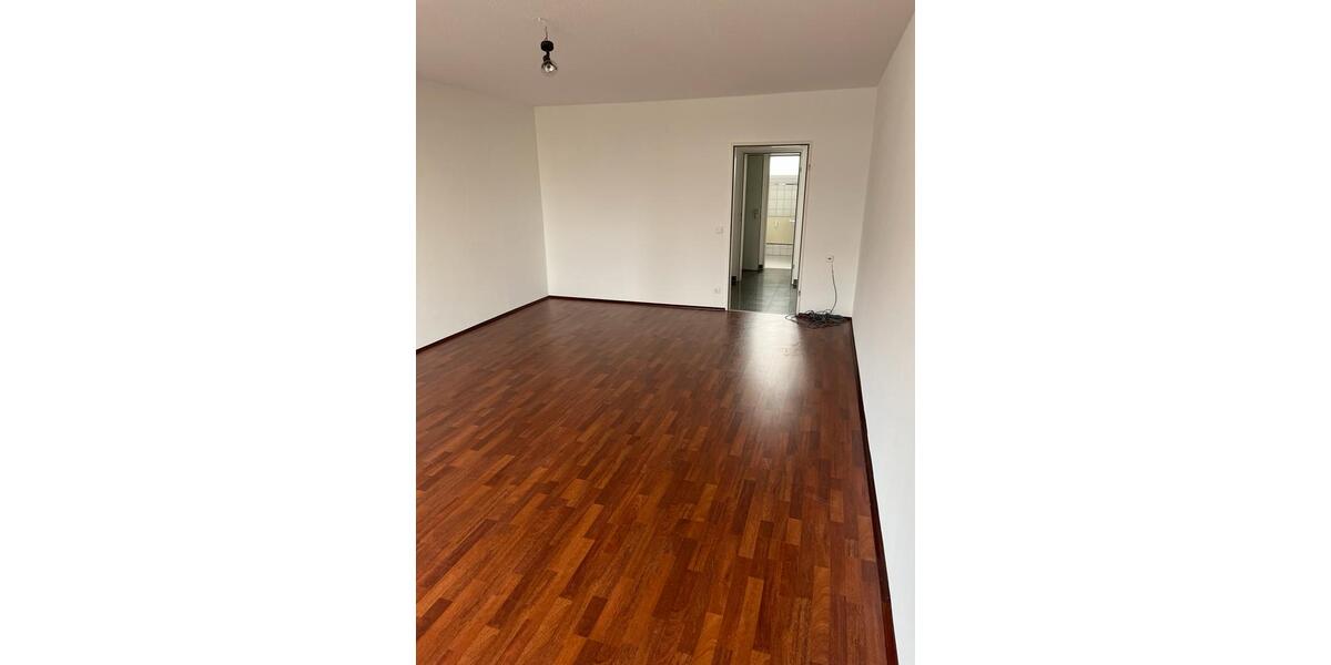 Etagenwohnung Wuppertal Lichtenplatz - 1 Zimmer, 38 m&sup2;, 470&euro; | Angebot:26048089