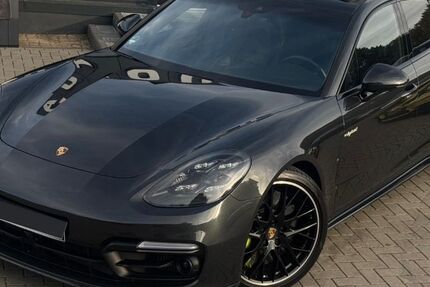 Porsche Panamera 128.000 km 69.000 &euro; Düsseldorf 40213
