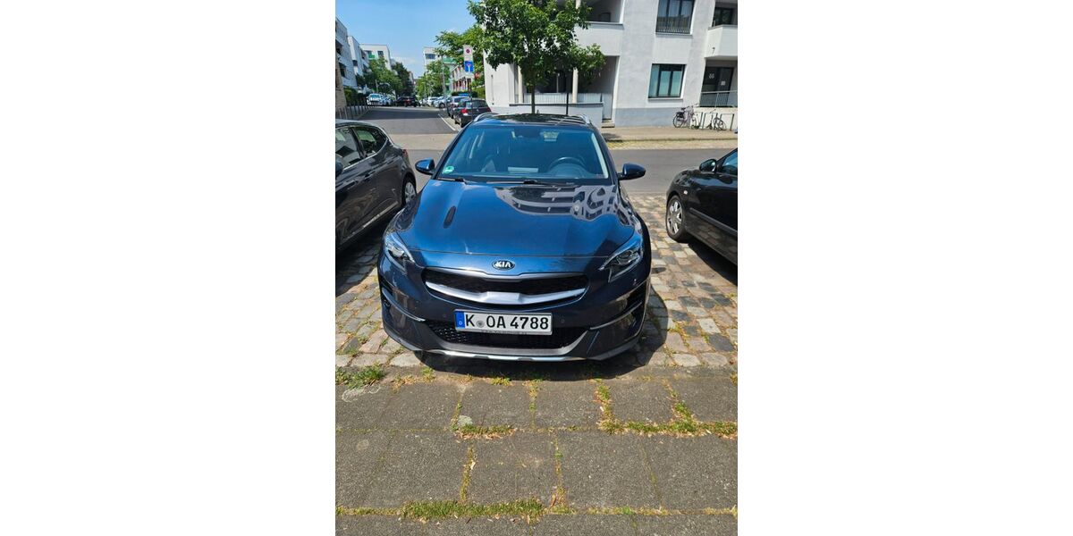 Kia XCeed 61.000 km 18.950 &euro; Köln 51145