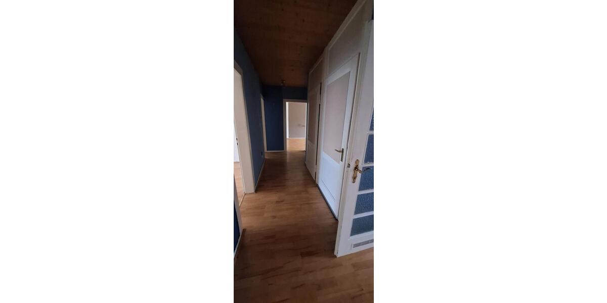 Etagenwohnung Wuppertal Gemarkung Langerfeld - 4 Zimmer, 107 m&sup2;, 860&euro; | Angebot:25648690