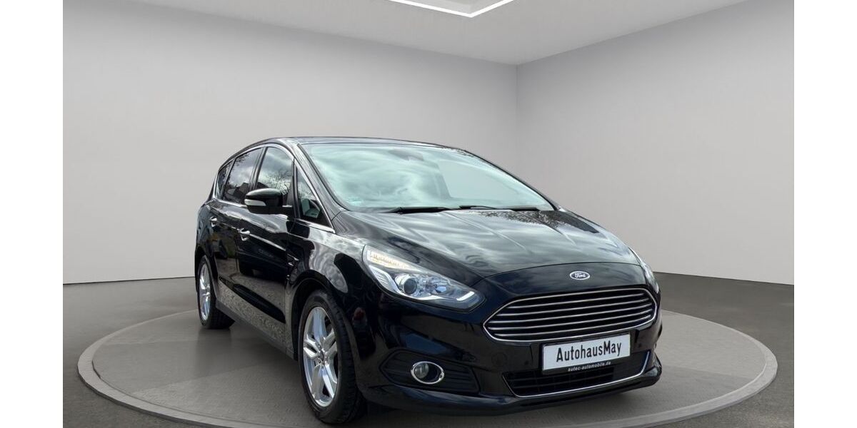 Ford S-Max 147.161 km 12.500 &euro; Köln 50674