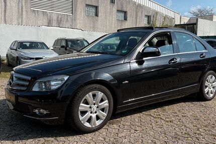 Mercedes-Benz C 180 207.000 km 4.900 &euro; Haan 42781
