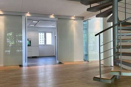 Wohnung Düsseldorf Düsseltal - 4 Zimmer, 167 m&sup2;, 2.950&euro; | Angebot:27331975