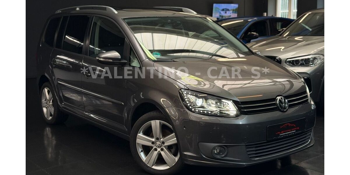 VW Touran 92.334 km 14.599 &euro; Radevormwald 42477