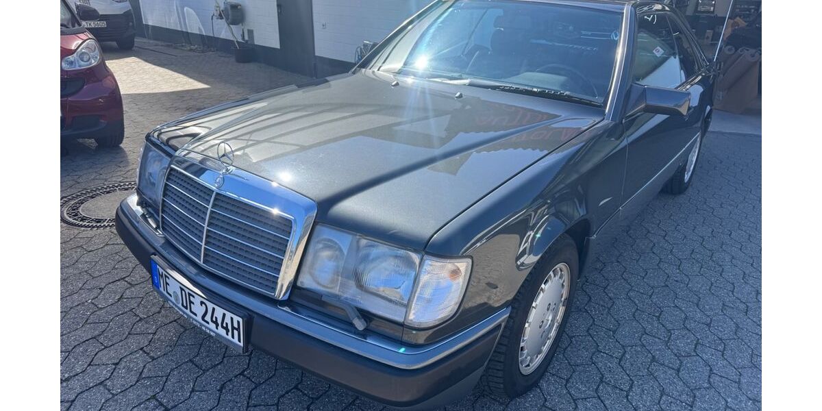 Mercedes-Benz 300 77.000 km 21.990 &euro; Ratingen 40878