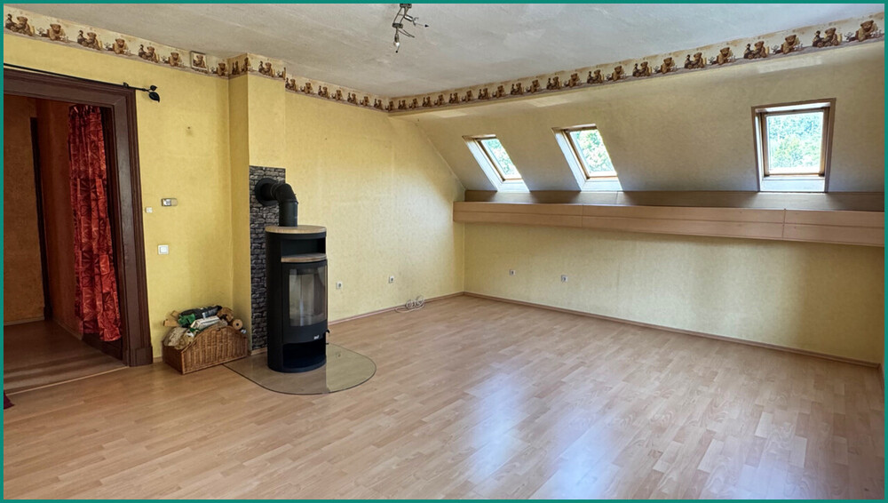 AUS ZWEI MACH 1: PROVISIONSFREIE 3 ZIMMER-ALTBAUWOHNUNG MIT VIEL PLATZ IM DENKMAL VON VOGELSMÜHLERAD - Etagenwohnung Radevormwald Dahlerau | Angebot:26321531