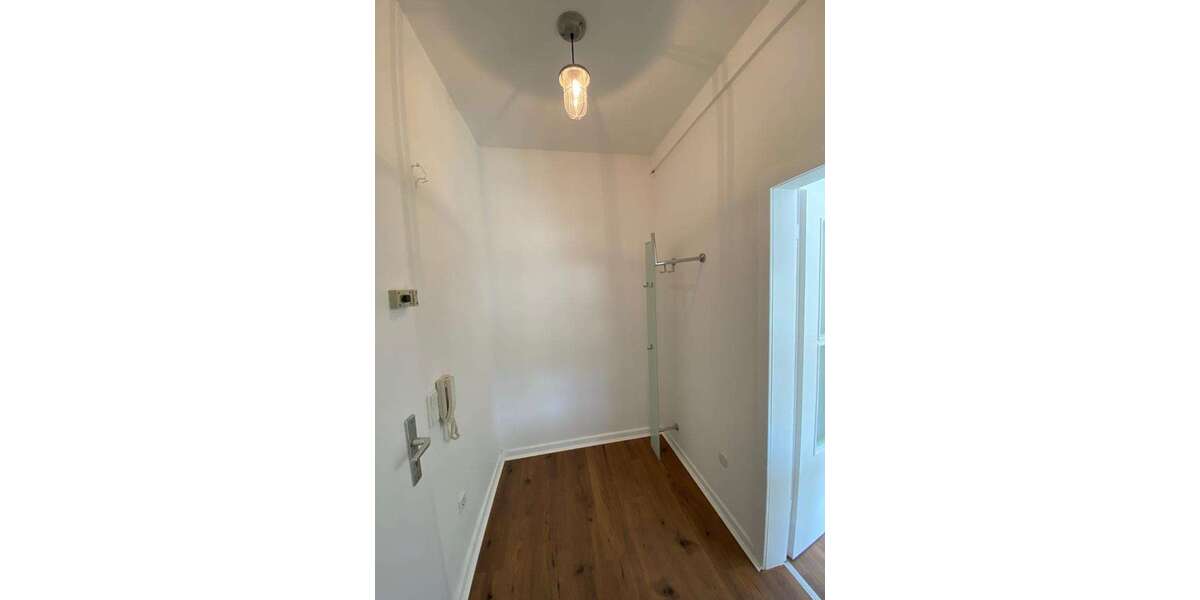 D-Zoo, möbl. 2 Zi. ETW, ruhig und Zentral in Einkaufsstraße , ca. 40qm Wfl., 8qm Keller - Wohnanlage Düsseldorf Stadtbezirk 2 | Angebot:26234481