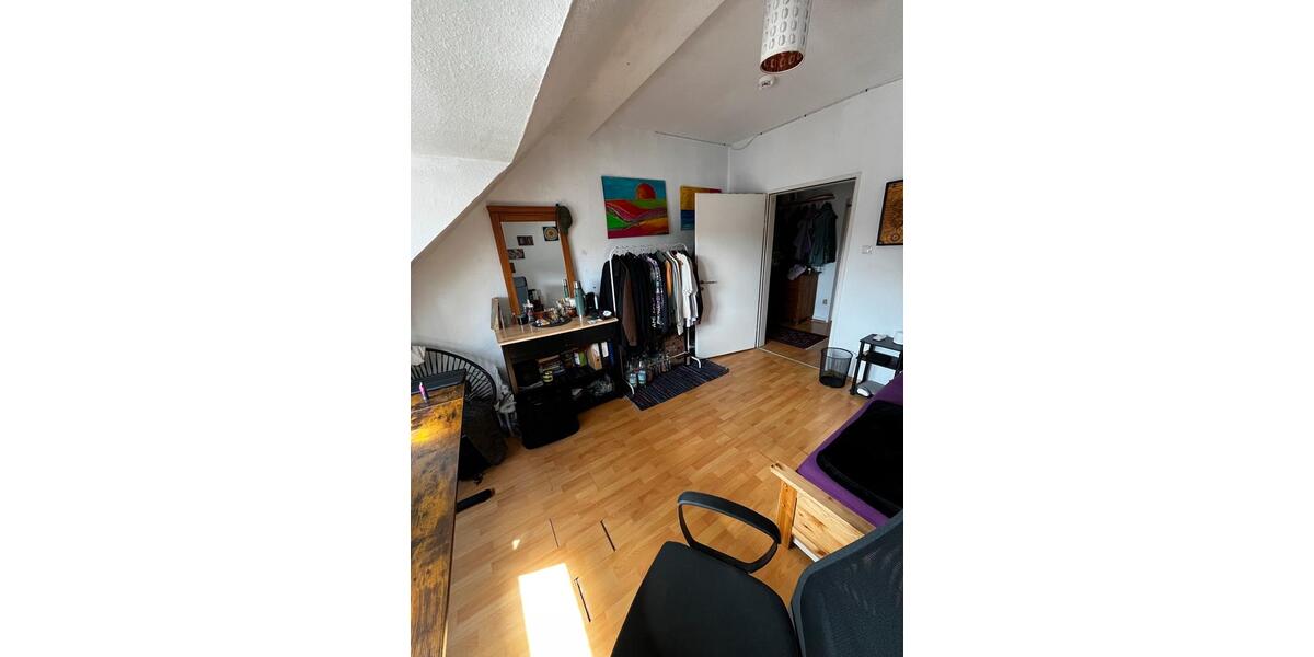 Etagenwohnung Düsseldorf Stadtbezirk 3 - 2 Zimmer, 20 m&sup2;, 400&euro; | Angebot:26030202