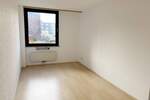 Etagenwohnung Düsseldorf Benrath - 3 Zimmer, 92 m&sup2;, 1.050&euro; | Angebot:25880128