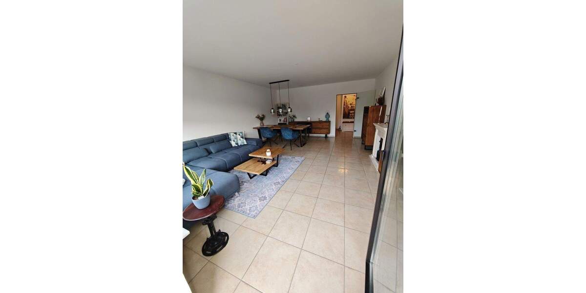 Etagenwohnung Kaarst Büttgen - 4 Zimmer, 101 m&sup2;, 370.000&euro; | Angebot:25731391