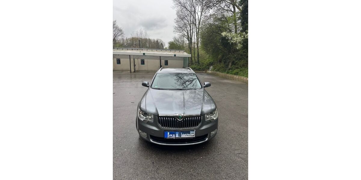 Skoda Superb 172.000 km 9.500 &euro; Wuppertal 42103