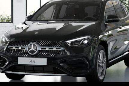 Mercedes-Benz GLA 200 9.900 km 49.990 &euro; Düsseldorf 40470
