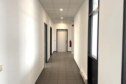 Gewerbeobjekt Willich - 2.460&euro; | Angebot:24769844