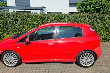 Fiat Grande Punto 125.750 km 2.999 &euro; Langenfeld 40764