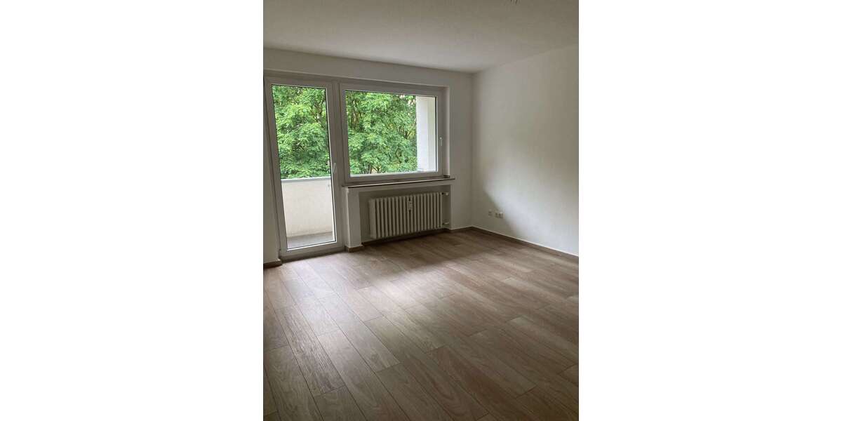 Etagenwohnung Köln Mülheim - 3 Zimmer, 70 m&sup2;, 805&euro; | Angebot:25606735