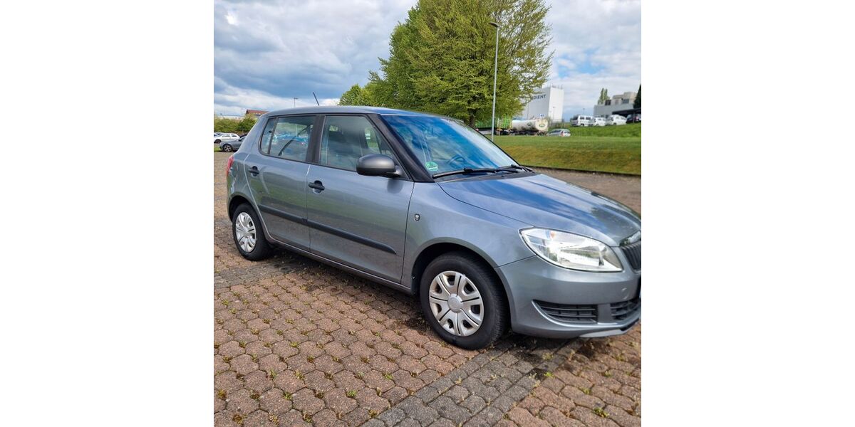 Skoda Fabia 78.300 km 4.850 &euro; BURSCHEID 51399