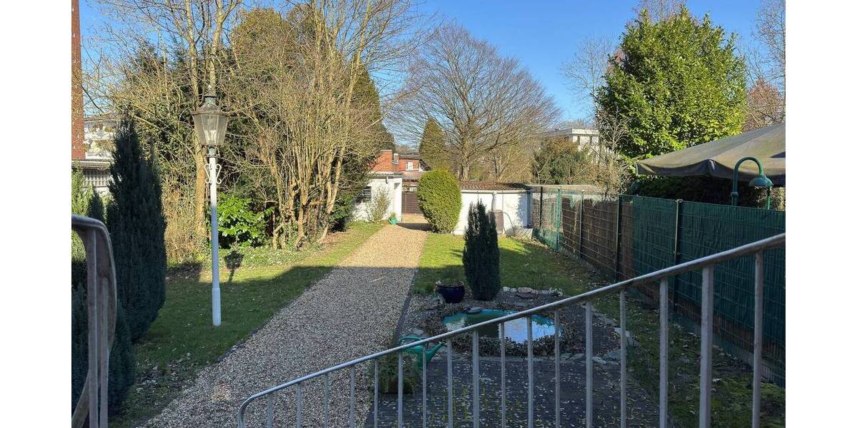 Einfamilienhaus Grevenbroich Stadtmitte - 1.200&euro; | Angebot:25743811