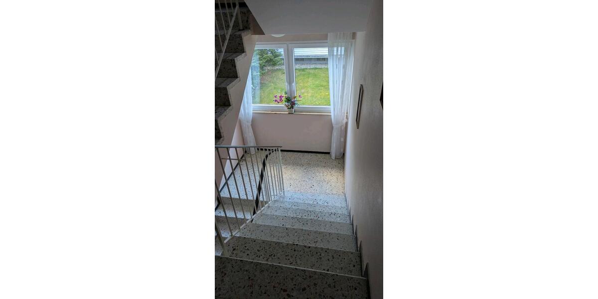 Etagenwohnung Burscheid - 3 Zimmer, 79 m&sup2;, 215.000&euro; | Angebot:26227646