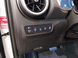 Hyundai Kona Prime 2WD H-UP Kam Navi SHZ LHZ ACC 27.595 km 21.980 &euro; HAAN 42781