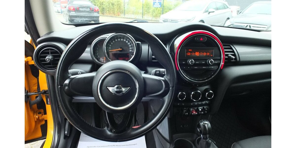Mini One D KLIMAAUTOMATIK PDC SITZHEIZUNG WINTERREIFEN 122.875 km 8.500 &euro; Köln 50858