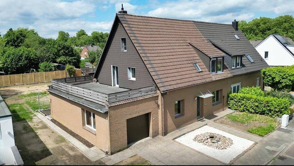 Einfamilienhaus Düsseldorf Urdenbach - 8 Zimmer, 201 m&sup2;, 695.000&euro; | Angebot:26833966
