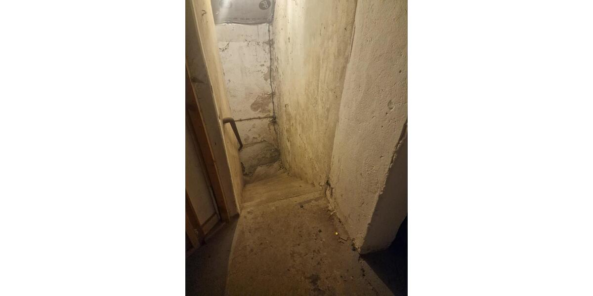 Gewerbeobjekt Meerbusch Kierst - 90&euro; | Angebot:25084230