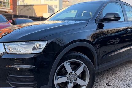 Audi Q3 180.000 km 11.450 &euro; Köln 50674