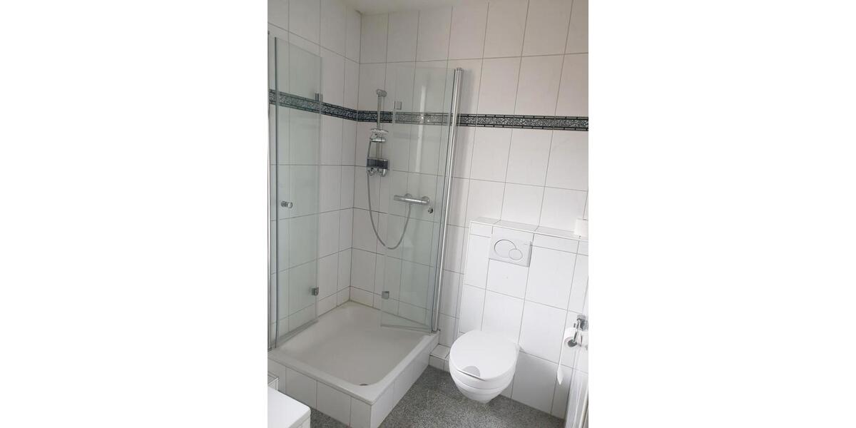 Etagenwohnung Langenfeld (Rheinland) - 3 Zimmer, 95 m&sup2;, 365.000&euro; | Angebot:26837360