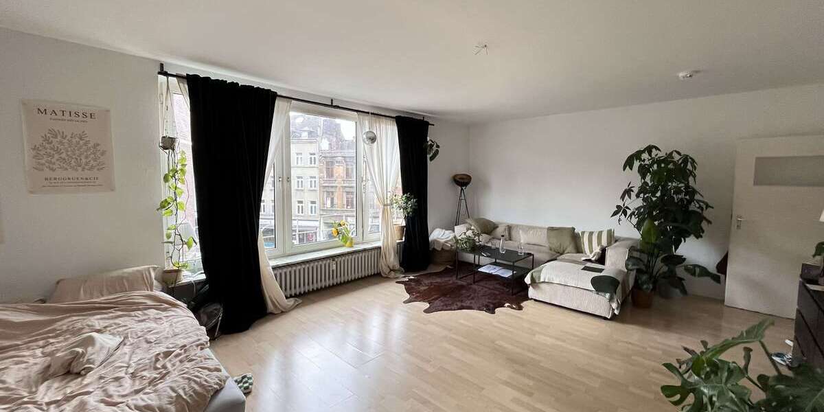 Etagenwohnung Düsseldorf Unterbilk - 3 Zimmer, 75 m&sup2;, 279.000&euro; | Angebot:26225195