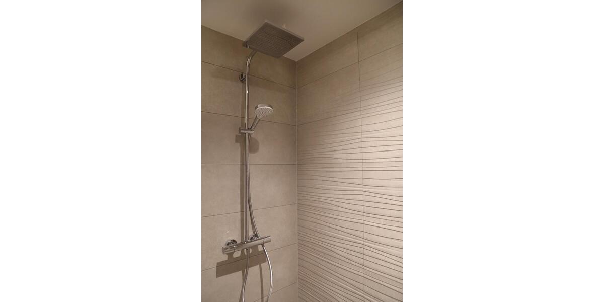 Doppelhaushälfte Meerbusch - 5 Zimmer, 205 m&sup2;, 2.800&euro; | Angebot:25905974