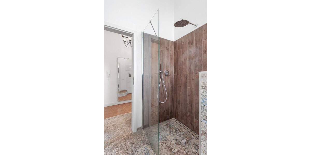 Etagenwohnung Düsseldorf Grafenberg - 2 Zimmer, 97 m&sup2;, 425.000&euro; | Angebot:25878996