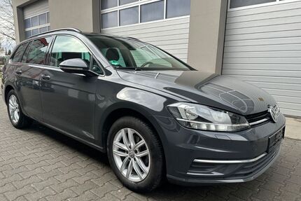 VW Golf 146.000 km 10.500 &euro; Köln 59735