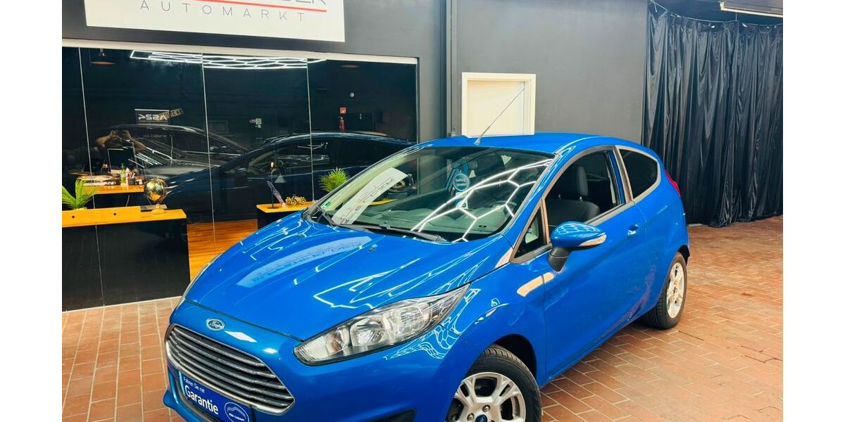 Ford Fiesta 156.175 km 3.599 &euro; Wuppertal 42275
