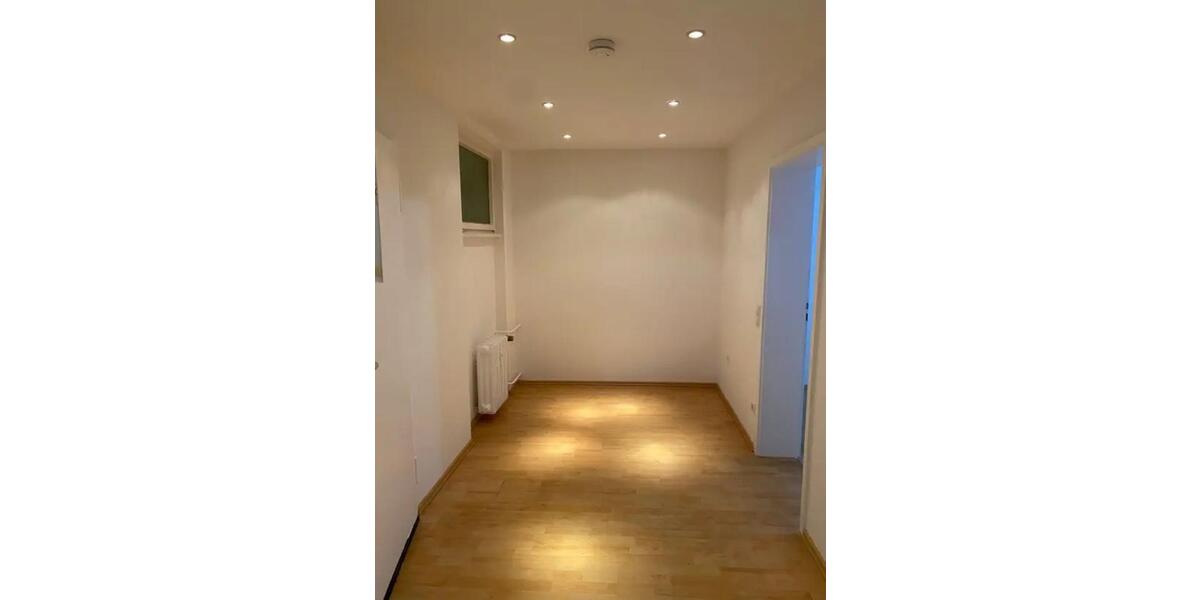 Etagenwohnung Wuppertal Gemarkung Barmen - 3 Zimmer, 70 m&sup2;, 574&euro; | Angebot:25308660