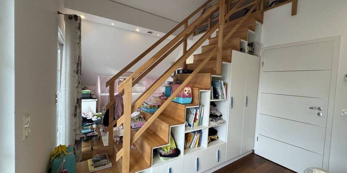 Einfamilienhaus Düsseldorf Gerresheim - 6 Zimmer, 140 m&sup2;, 1.280.000&euro; | Angebot:26834536